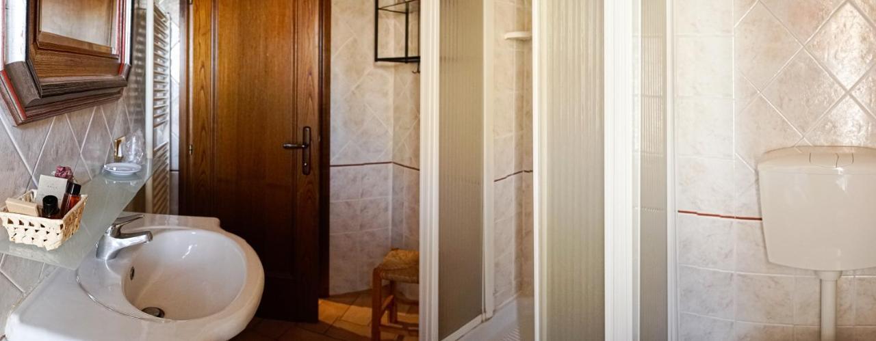 B&B Le Undici Lune Сан-Джиминьяно Экстерьер фото